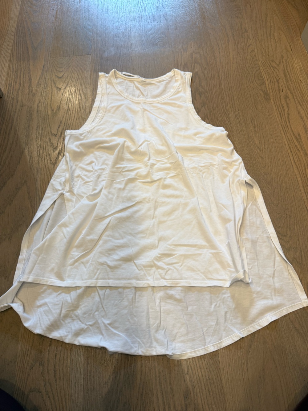 Women’s White Scoop Neck Tank Top - Lululemon